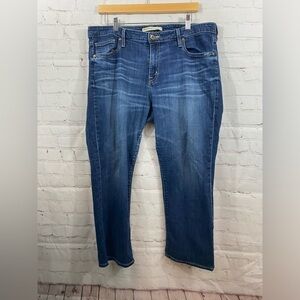 Big Star Denim Capris Womens Size 33 High Waisted Maddie Jean Capri Pants